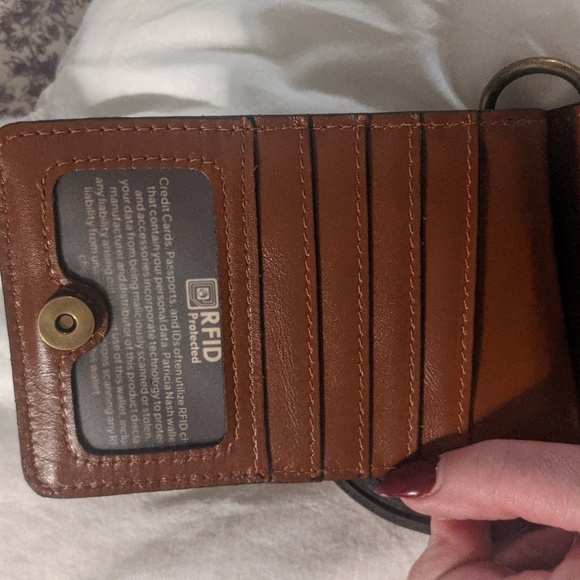 Patricia Nash Farleigh XBody Phone Case in Heritage Tan Leather - Picture 4 of 10